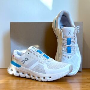 On Running Women’s Cloudrunner 2